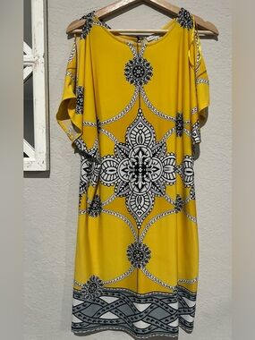 Sandra Darren Yellow Printed Cold-Shoulder Midi Dress